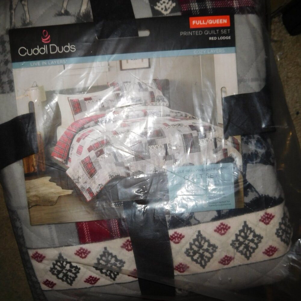 NEW Cuddl Duds Red Lodge full/Queen quilt set cotton NWT